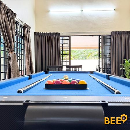 Melaka Afamosa Villa With Private Pool For 10 Pax Алор-Гаджах Экстерьер фото